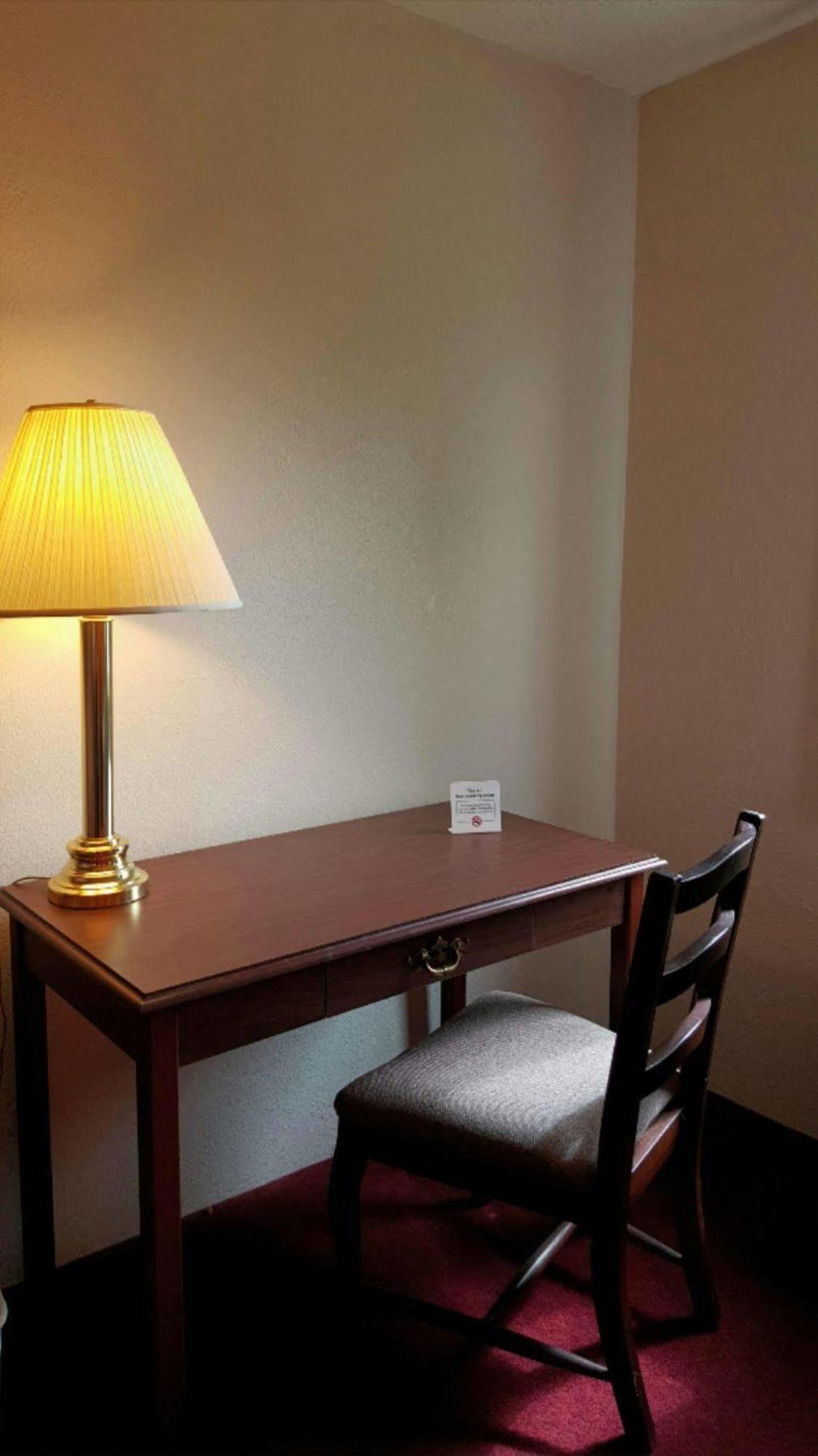 Motel 6-Saukville, Wi 外观 照片