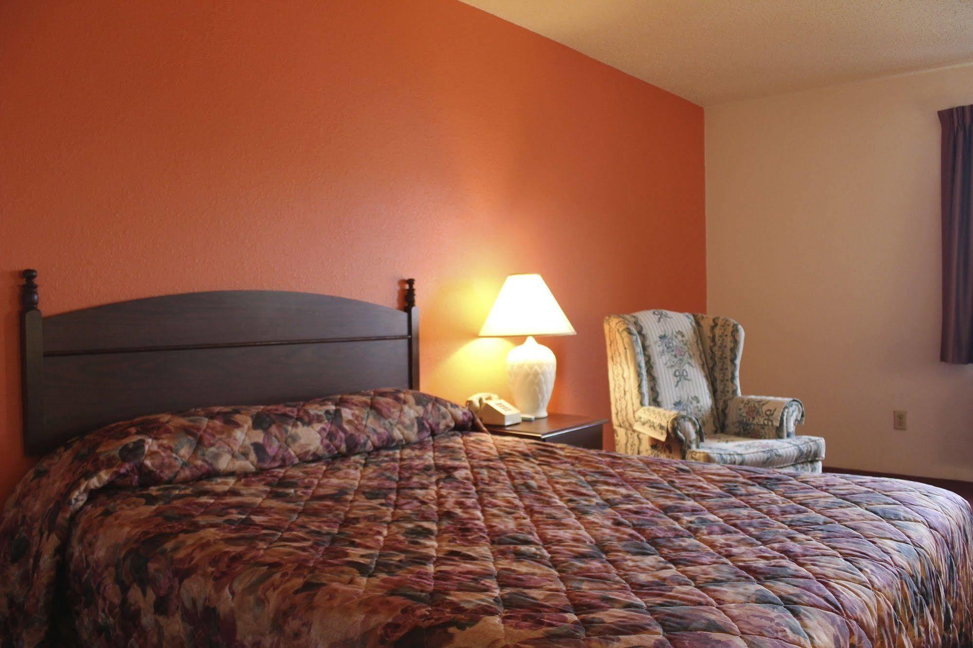 Motel 6-Saukville, Wi 外观 照片